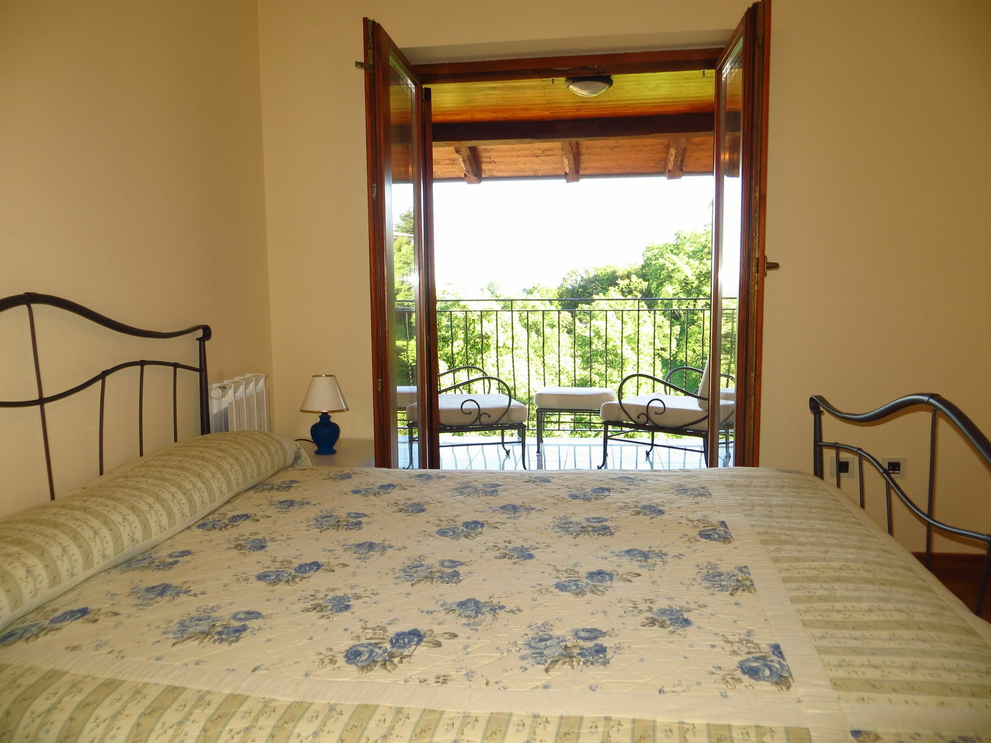 Villa Roses Apartments & Wellness Icici Luaran gambar
