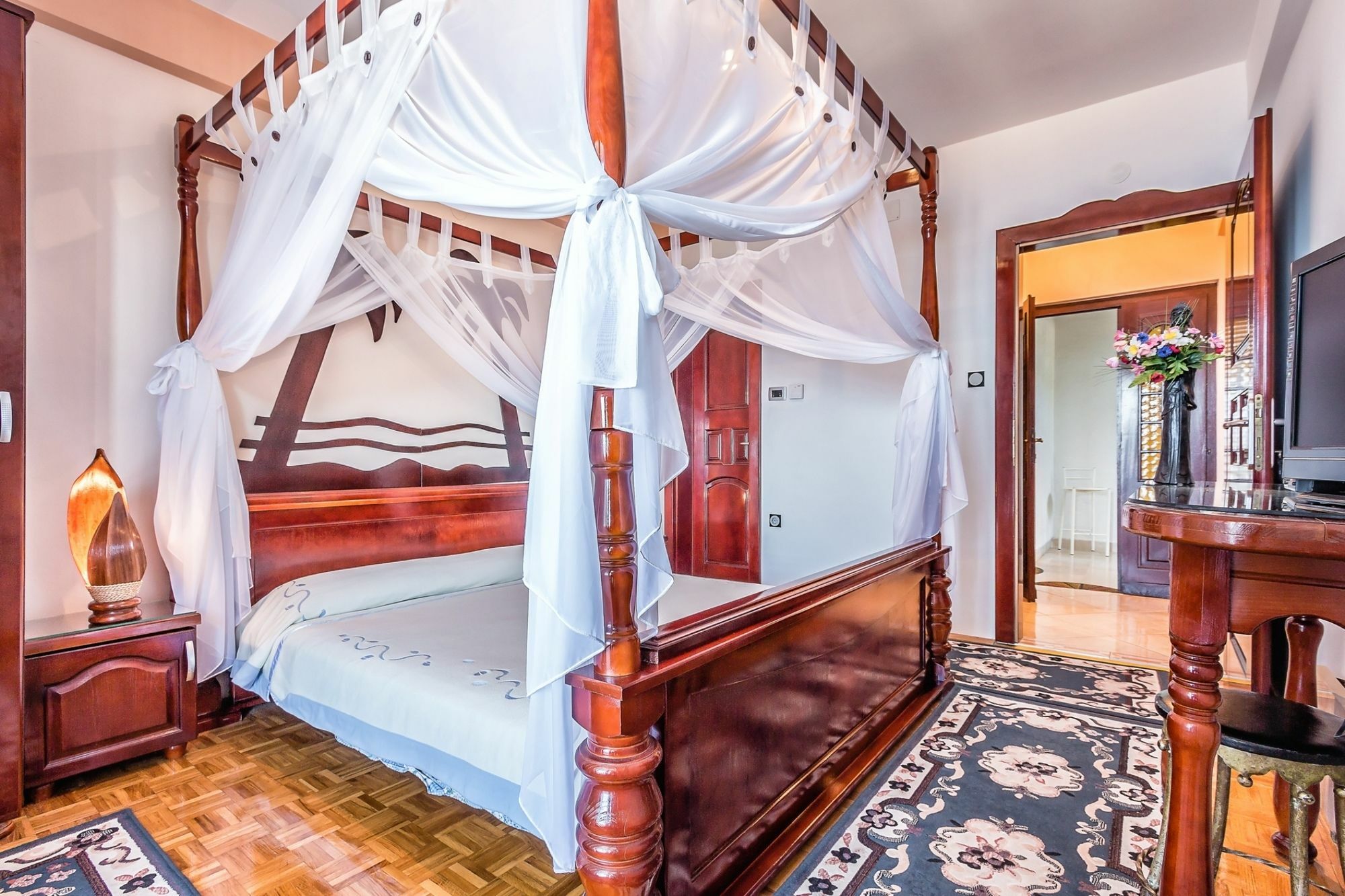 Villa Roses Apartments & Wellness Icici Luaran gambar