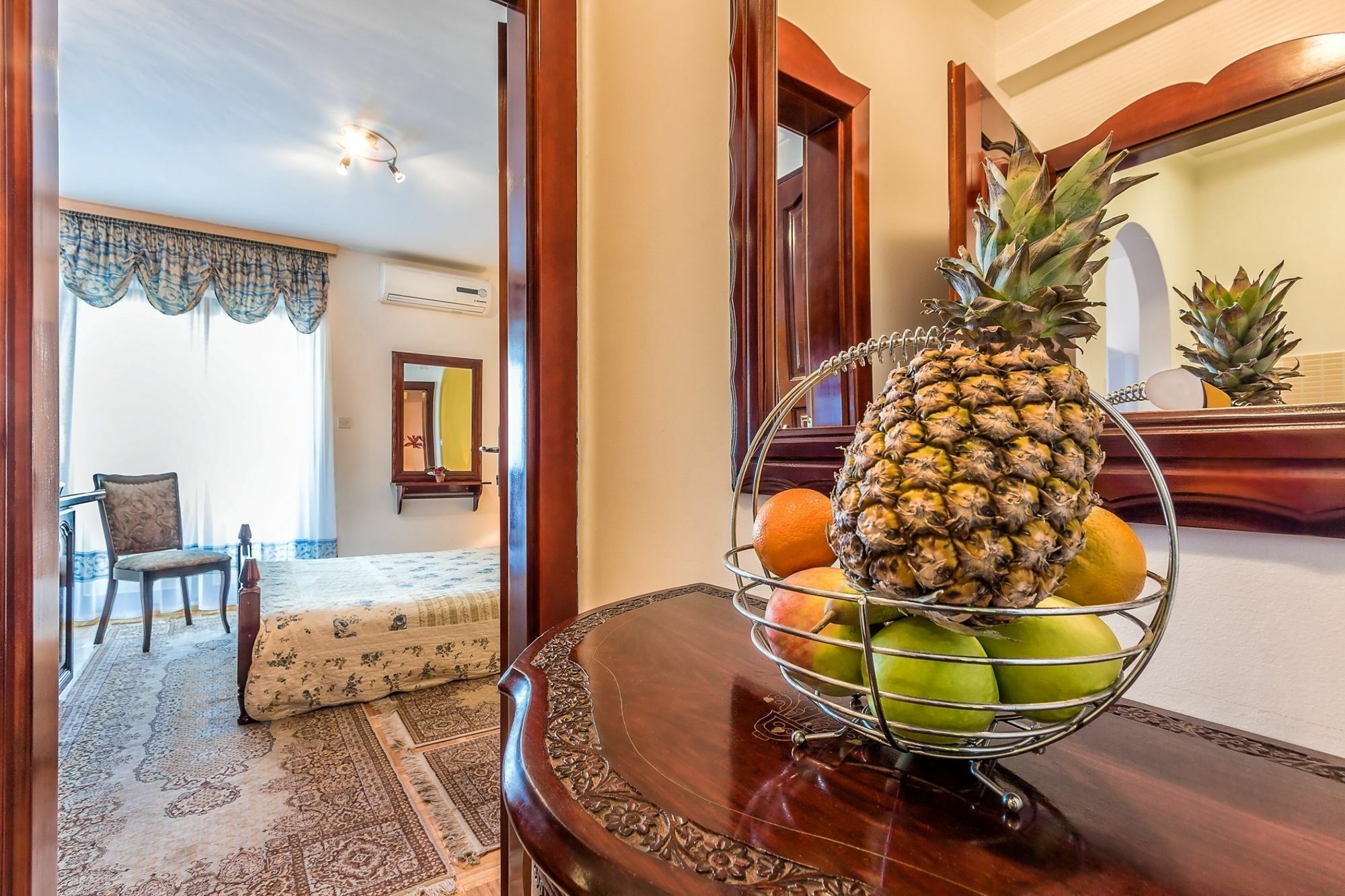 Villa Roses Apartments & Wellness Icici Luaran gambar