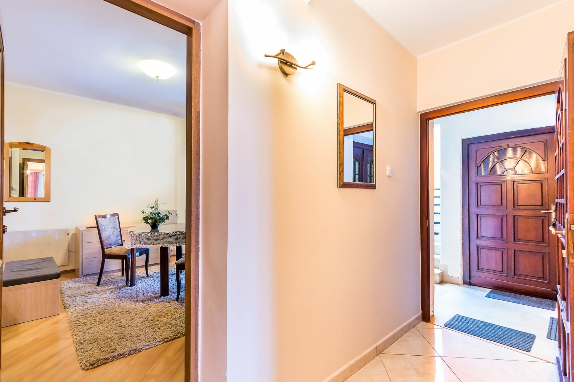 Villa Roses Apartments & Wellness Icici Luaran gambar