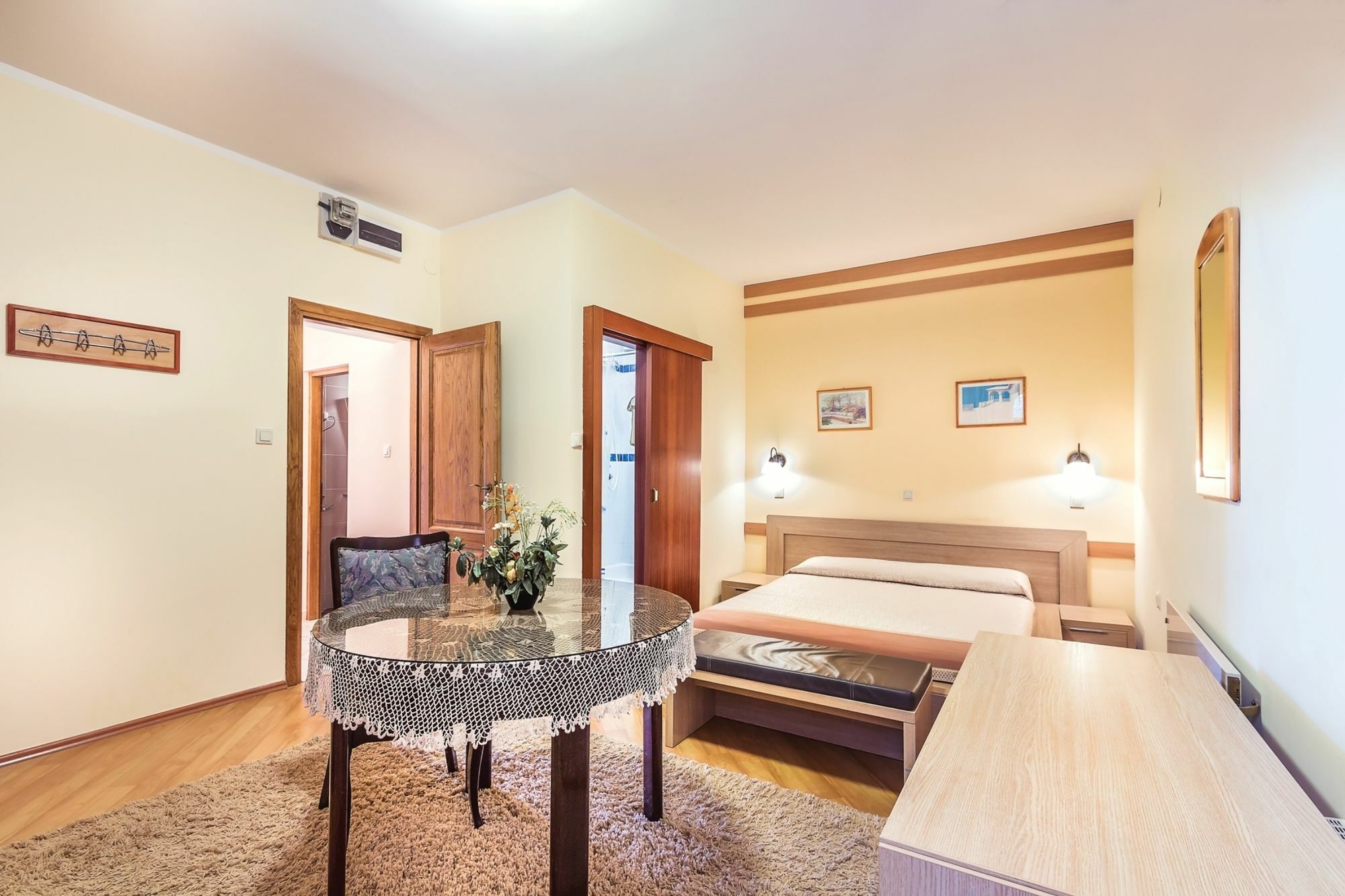 Villa Roses Apartments & Wellness Icici Luaran gambar